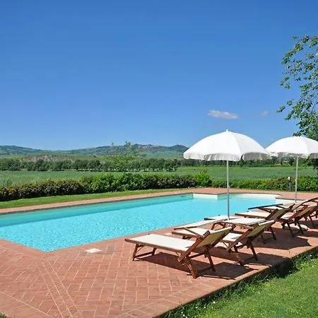 Sleeps 4 * Monticchiello