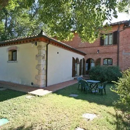 Sleeps 4 *